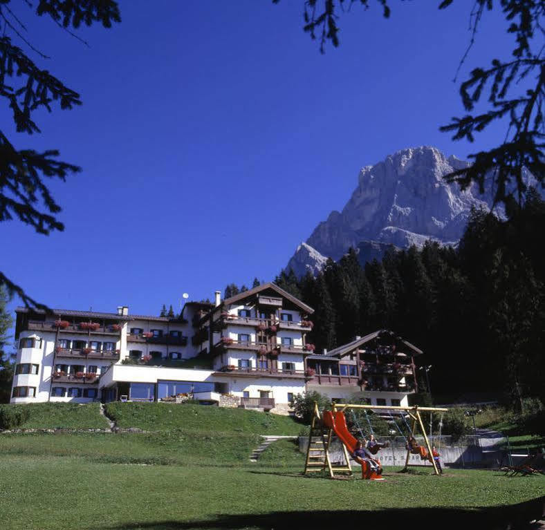 Hotel San Martino Sankt Martin am Sismunthbach Exterior foto